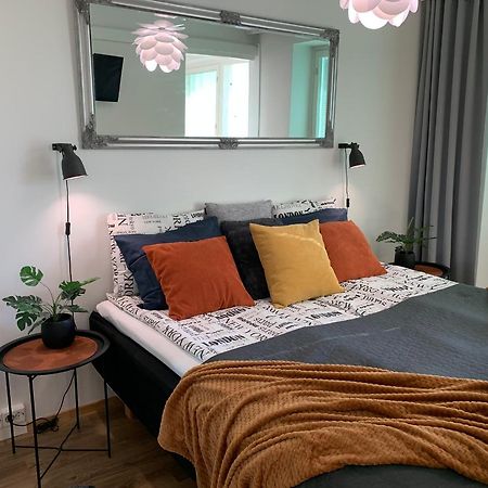 Starhomes Double Lux 8 오울루 외부 사진