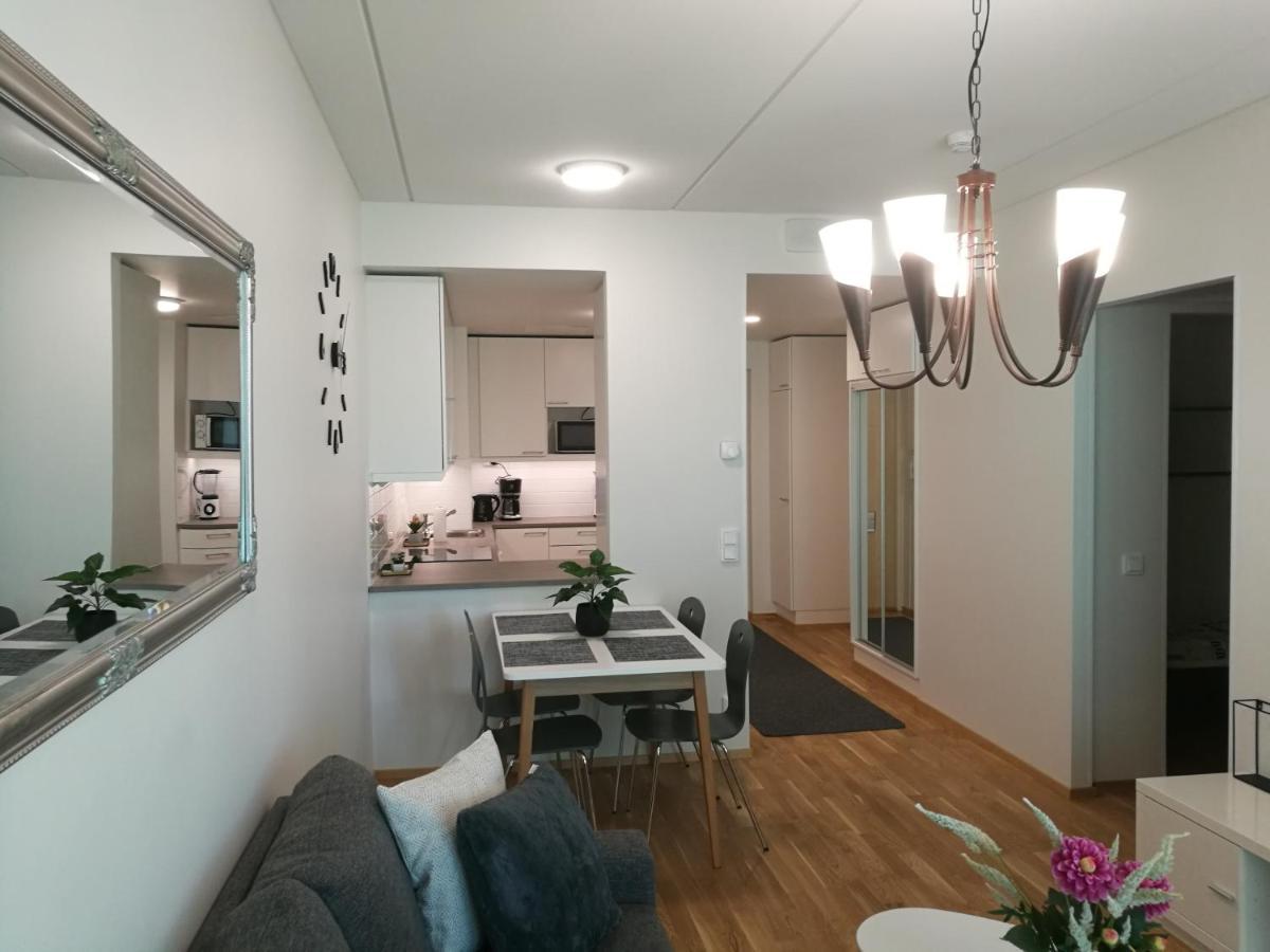 Starhomes Double Lux 8 오울루 외부 사진