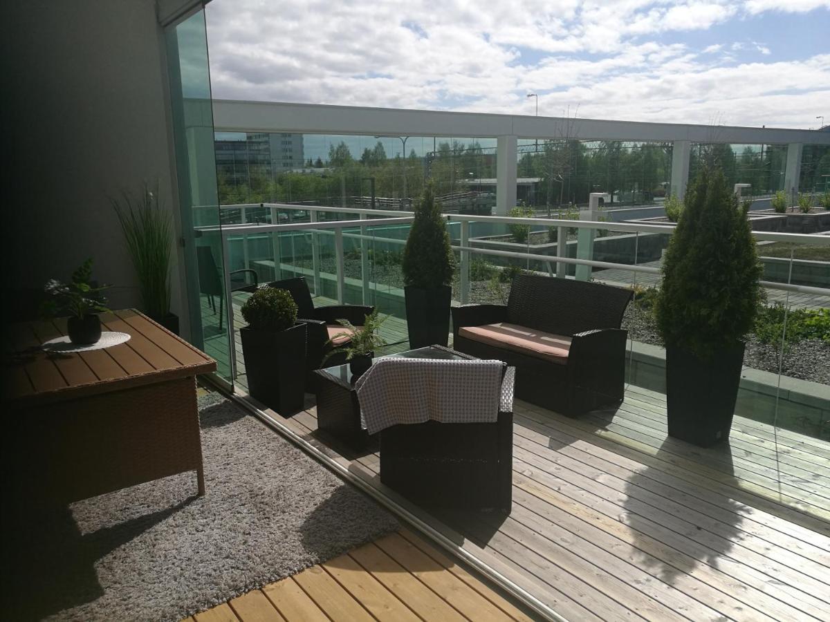 Starhomes Double Lux 8 오울루 외부 사진