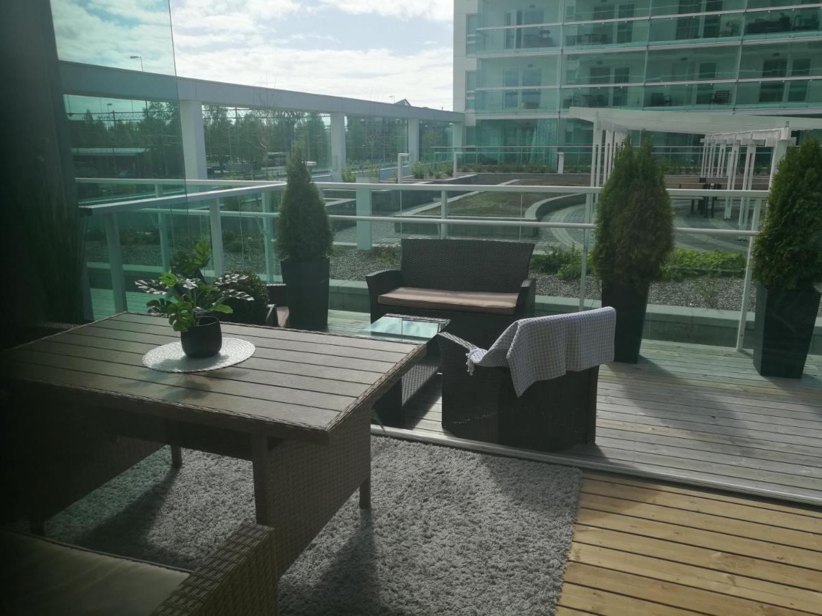 Starhomes Double Lux 8 오울루 외부 사진