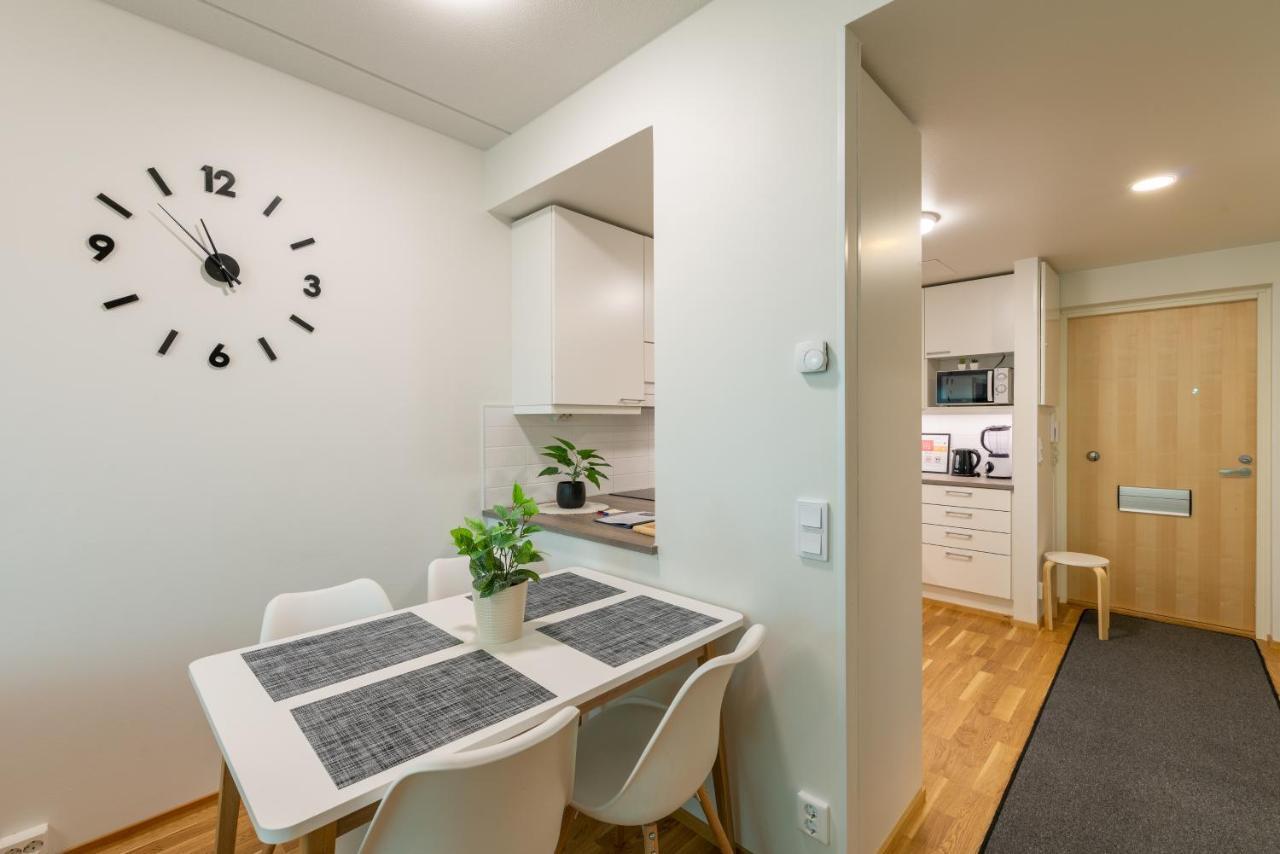 Starhomes Double Lux 8 오울루 외부 사진